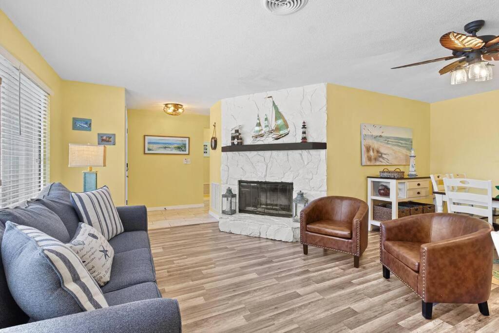 Perfect For Family Gatherings With A Heated Pool! - Clearwater'S Clear Choice Exterior photo